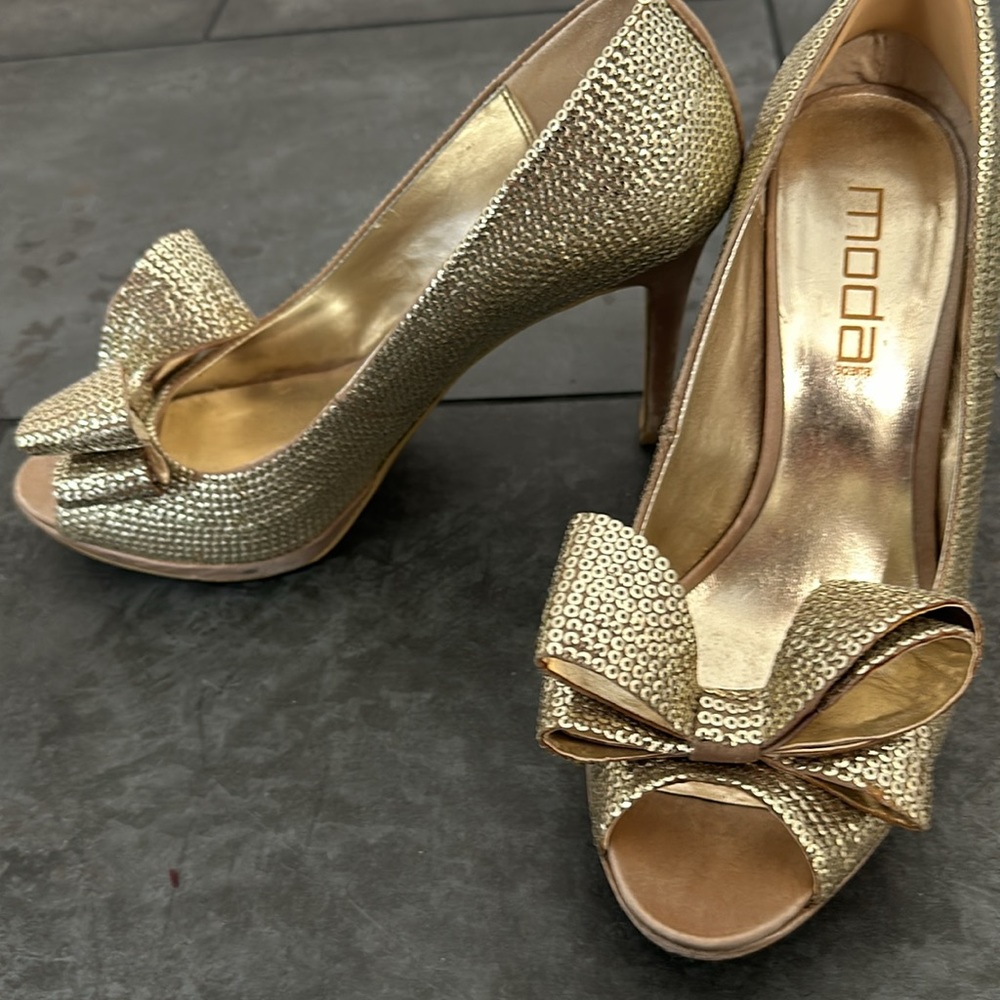Gold sequined high heels